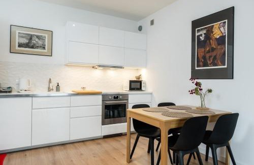 Marymount Apartment | Superb Place To Live Vistula
