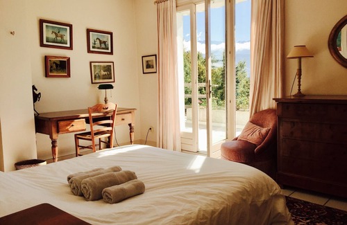 Meylan House | Superb privatized home, exceptional views of the Alps!