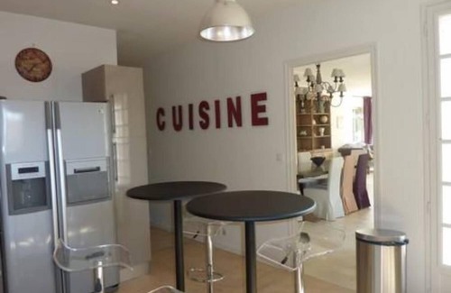 Morieres-les-Avignon Villa | Superb property in Avignon