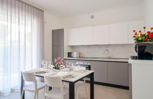 Colombare Apartment | Superb Sirmione