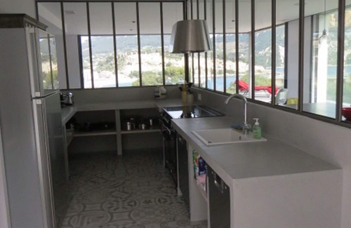 Cassis Villa | Superb villa 16/18 pers. 100m from the beach!