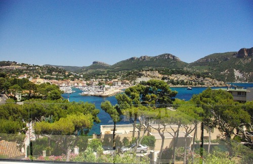 Cassis Villa | Superb villa 16/18 pers. 100m from the beach!
