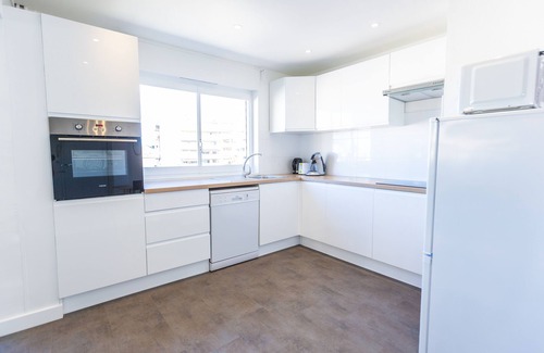 3rd Arrondissement Apartment | Superbe 100m² Climatisé 2 Blacons