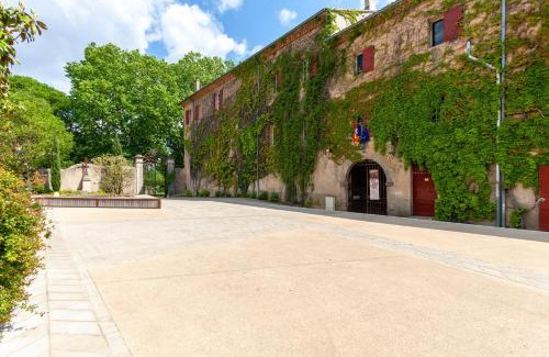 Chateauneuf-le-Rouge Apartment | Superbe Appartement Chateau Aix