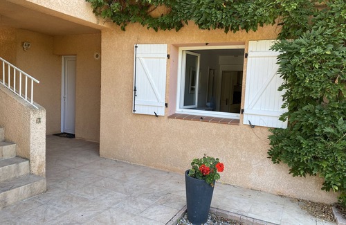 Clara Apartment | Superbe Appartement "les Glycines"