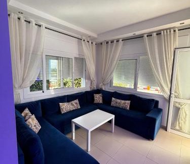 Cabo Negro Apartment | Superbe appartement au centre de Cabo Negro en résidence avec piscines et tobogan
