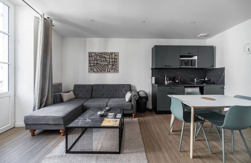 Vieux Vichy Apartment | Superbe appartement climatisé dans immeuble classé