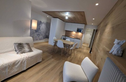 Chamrousse Apartment | Superbe Appartement vue sur les Pistes