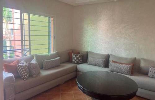 Sidi Bouzid Apartment | Superbe appartement avec piscine en bord de mer