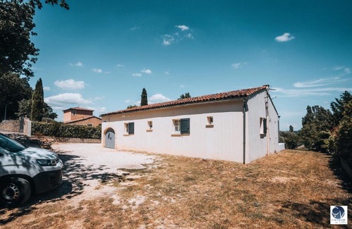 Arpaillargues-et-Aureillac House | Superbe Villa provençale-Calme et bien située