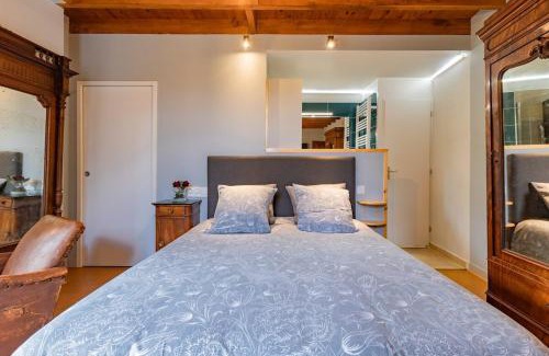 Nestier Bed & Breakfast | Superbe maison de 1785, table d'hôte, bain à remous, massages