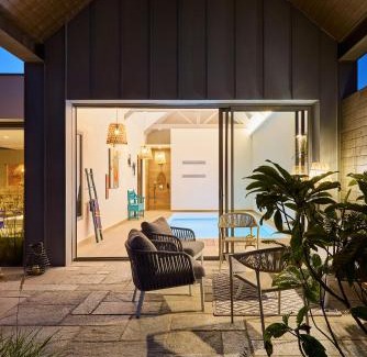Combrit Villa | Superbe villa 5 étoiles, piscine intérieure chauffée 29C