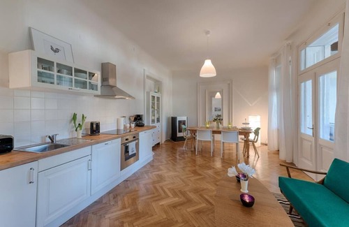 Reichenau an der Rax Apartment | Superior Apartment Top 7 mit Bergblick