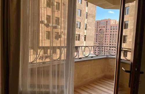 Kentron Apartment | Superior apt. With Balcony on Aram street