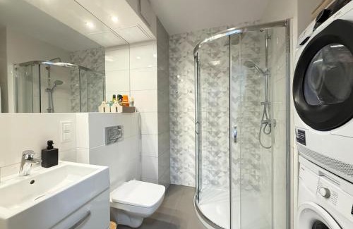Praga Poludnie Apartment | Superior Koko, 2 rooms, 1 bedroom, 3 balcanies! Parking! Security and Recepcion 24h!