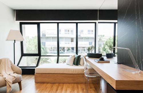 Glyfada Apartment | Superior Luxury Suite Athens Riviera by The Olon