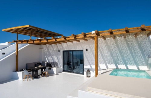 Imerovigli Villa | Superior Santorini Villa | 1 Bedroom | Villa Thea | Private Heated Jacuzzi &.