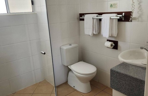 Emu Park Apartment | Superior Studio Unit 2