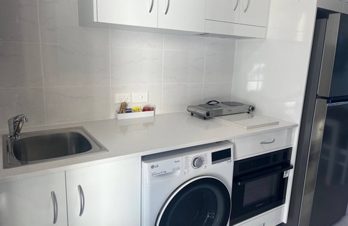 Emu Park Apartment | Superior Studio Unit 4