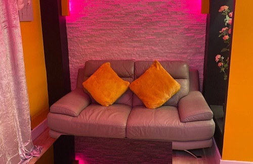 Bradford Apartment | Superior Suite Jacuzzi at Livit Serviced Apartments