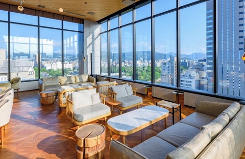 Hiroshima City Centre Hotel | Superior Triple City View Heiwa Boulevard Room On/Hiroshima Hiroshima