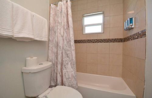 Greater East End Apartment | SuperValue Suite #8 @ East End Revitalized