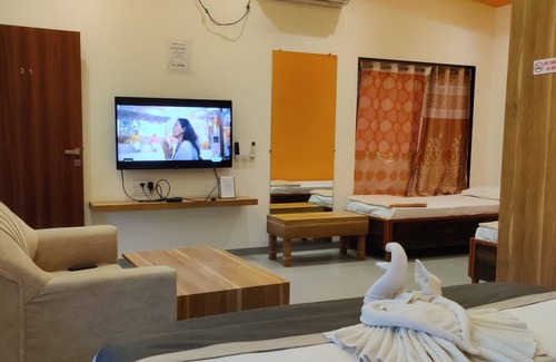 Karjat Resort | Supriti's Farmington Splash Resort