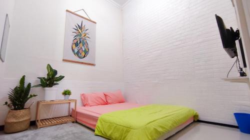 Surabaya Bed & Breakfast | Surabaya Homey near ITS
