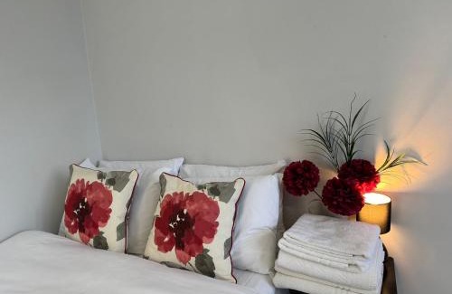 Alexandra House | Surbiton Home with free parkings, Surbiton, Kingston upon Thames, Surrey, Greater London UK