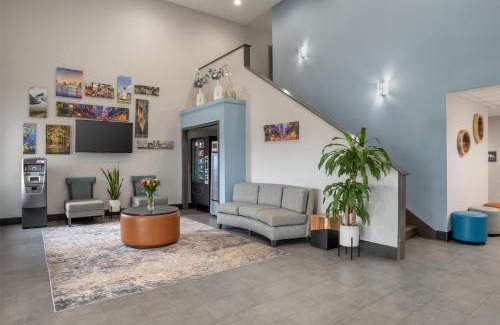 Burnside Hotel | SureStay Plus by Best Western St. James Donaldsonville