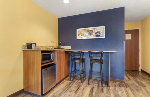 Keyser Hotel | SureStay Plus Hotel by Best Western Keyser
