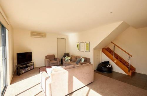 Jan Juc House | Surf Mist Townhouse - backs onto the RACV Resort