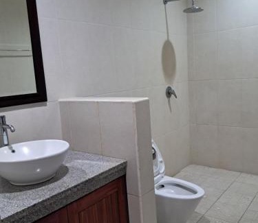 Downtown Kuta Apartment | SURFARIS INN on poppies 2 apartment