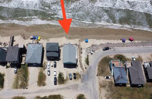 Surfside Beach House | Surfside Beachfront Dream
