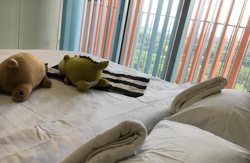 Bukit Jelutong Apartment | Suria Jelutong Studio by BeeStay