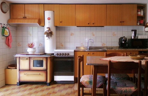San Giovanni Ilarione Ski Chalet | Surrounded by nature, Casa al Pino is ready to welcome you!