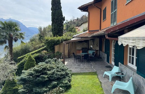 Limonta Villa | Surrounded by nature on the beach of Bellagio - a Lake Como retreat