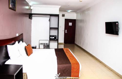 Ikeja Hotel | Suru Express Hotel GRA