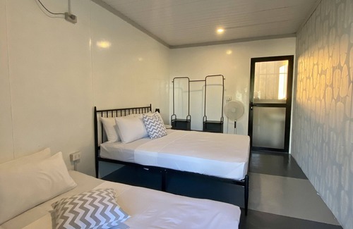 Aborlan Bed & Breakfast | Surya Beach Resort Palawan
