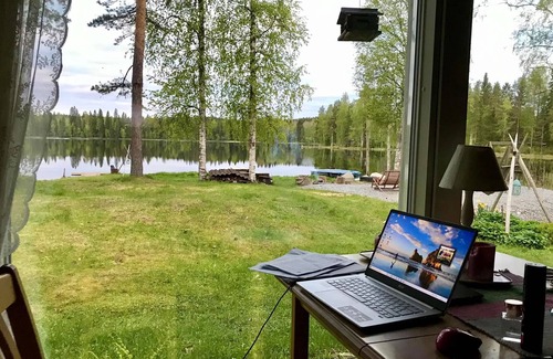Vierema Cabin | Suviranta- Your Cozy Lake House in the Heart of Finland with Sauna + Hot Tub