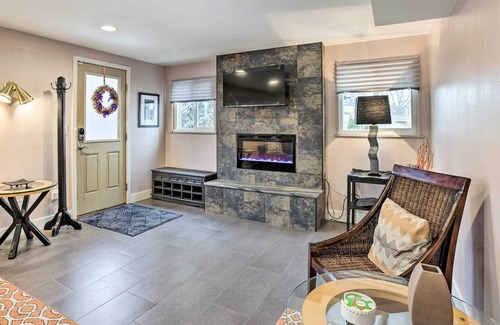 Bear Valley Apartment | SW Denver Apt w/ Chef's Kitchen, 45 Min to Skiing!