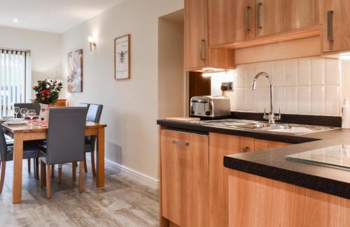 Tewitfield House | Swan House