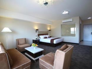 Ascot Hotel | Swan River Hotel