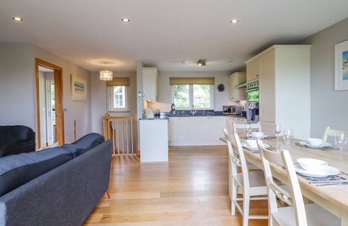Eleighwater Cottage | SWANDOWN, 19 POLDON, family friendly, with pool in Cricket St. Thomas