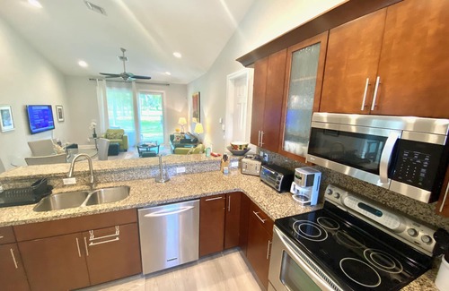 Lake Worth House | Swans Nest East -2BDRM Tropical Oasis/Heated Pool
