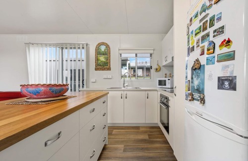 Metung House | Swans View in Metung