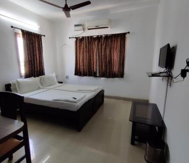 Sholinganallur Bed & Breakfast | Swarna Sudarshan Service Apartments Sholinganallur