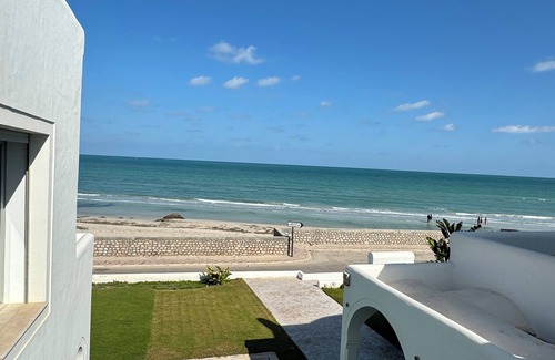 Mezraia House | Sweet escape by the sea