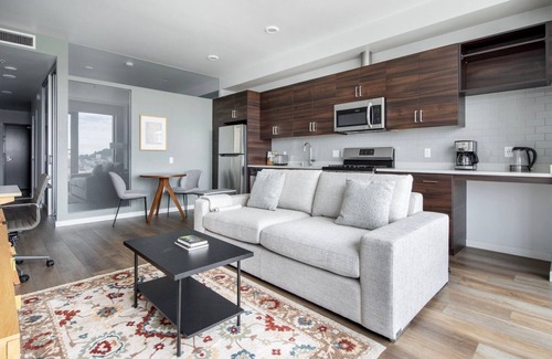 Civic Center Apartment | Sweet Hayes Valley 1BR w/Pool, Spa, Gym, Sports & A/C, by Blueground