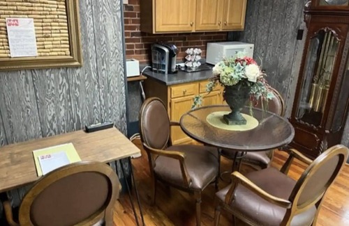 New Oxford Apartment | Sweet Historical Suite near Gettysburg PA